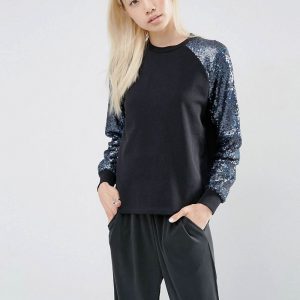 Women's Black Shirt